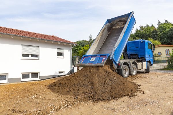 Garden Dirt Delivery in Lexington