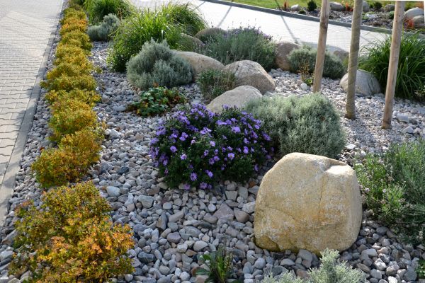 Decorative Rock Installation in Lexington
