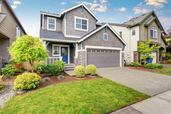 Curb Appeal Landscaping in Lexington
